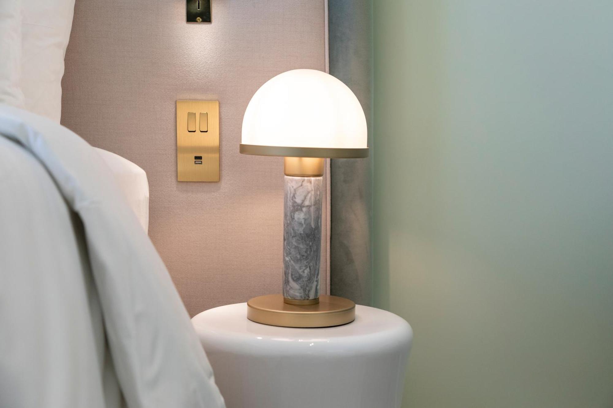 Executive Suite Neo